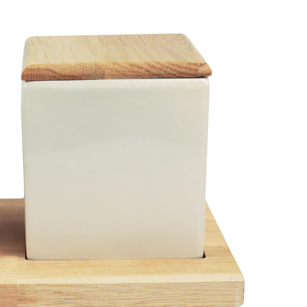 Keramische Urn en Ginseng Bonsai op Houten Dienblad