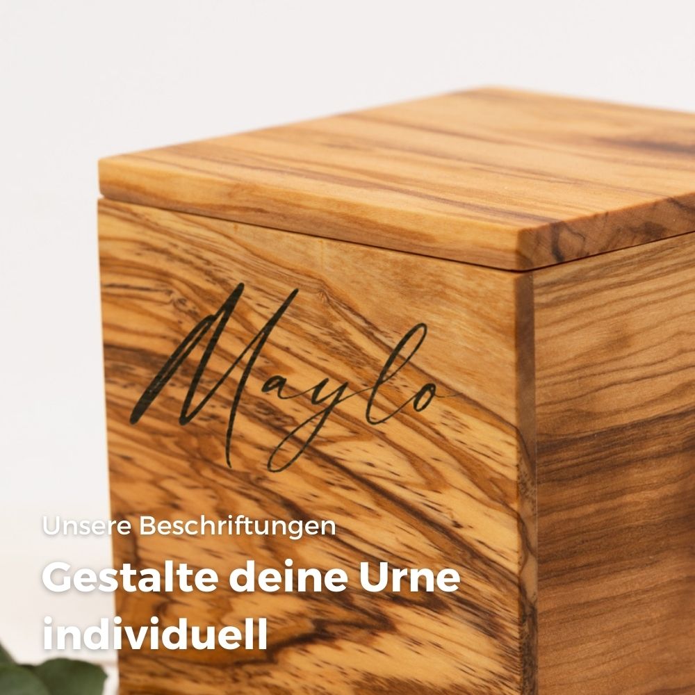 Houten urn