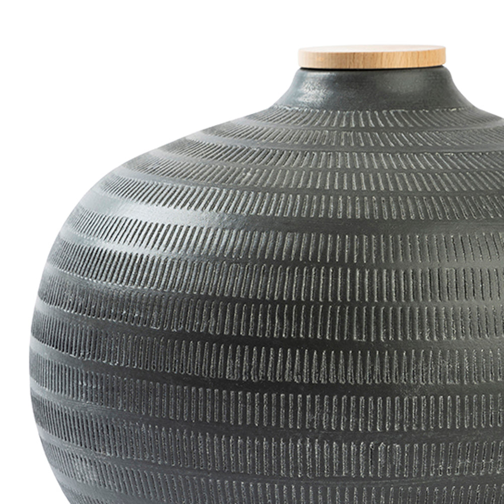 Premium urn 